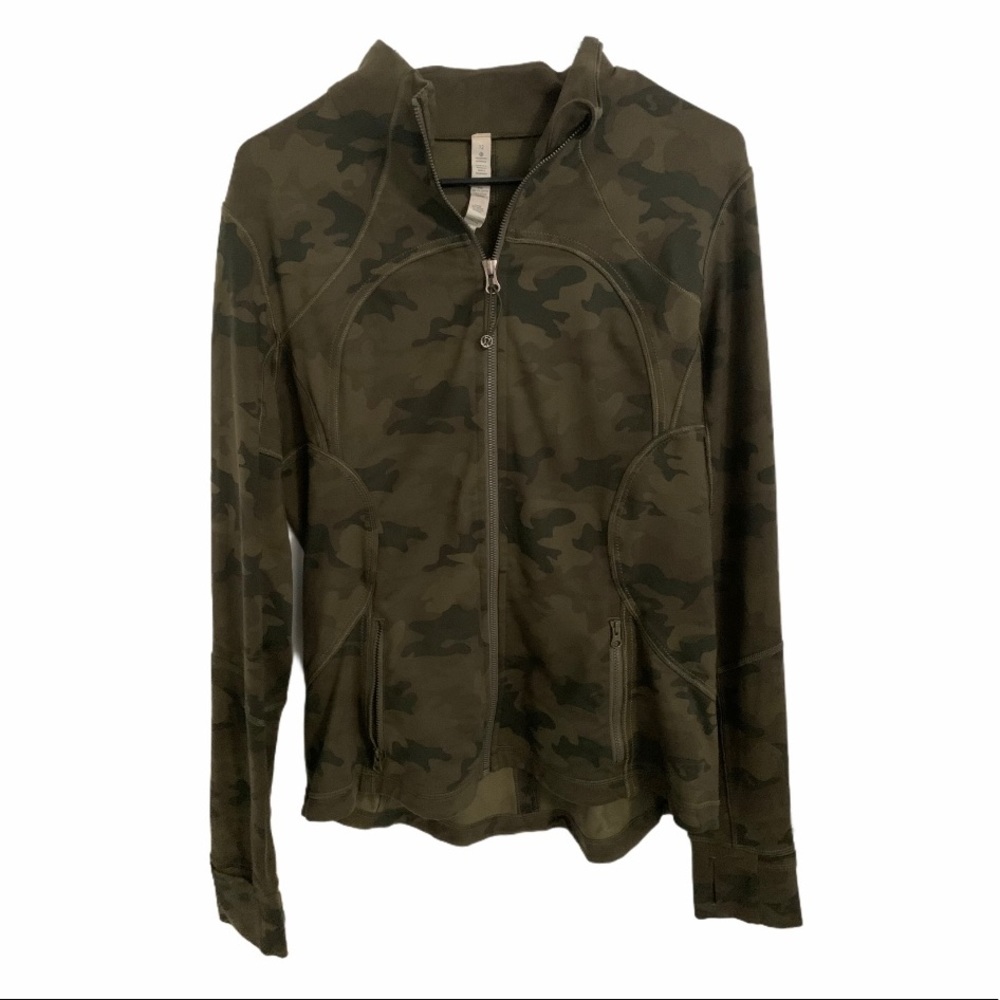 Define lululemon camo jacket